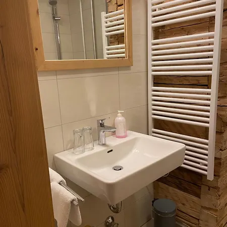 Landgasthof Kirchenwirt *